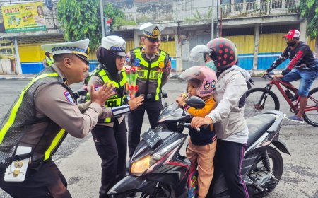 Operasi Keselamatan Semeru Hari Kesepuluh, Polres Lumajang Berikan Penghargaan