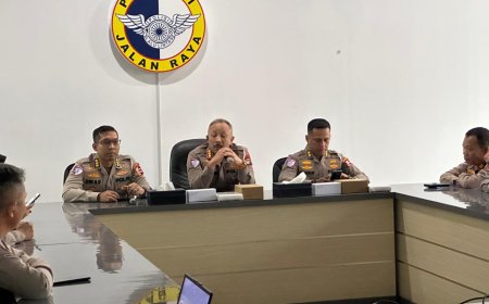 Perkuat Pengawasan Lalin, Korlantas Polri Serahkan 15 ETLE Handheld ke Polda Bangka Belitung