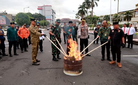 Polres Jember Sita dan Musnahkan Miras Ilegal Selama Bulan Suci