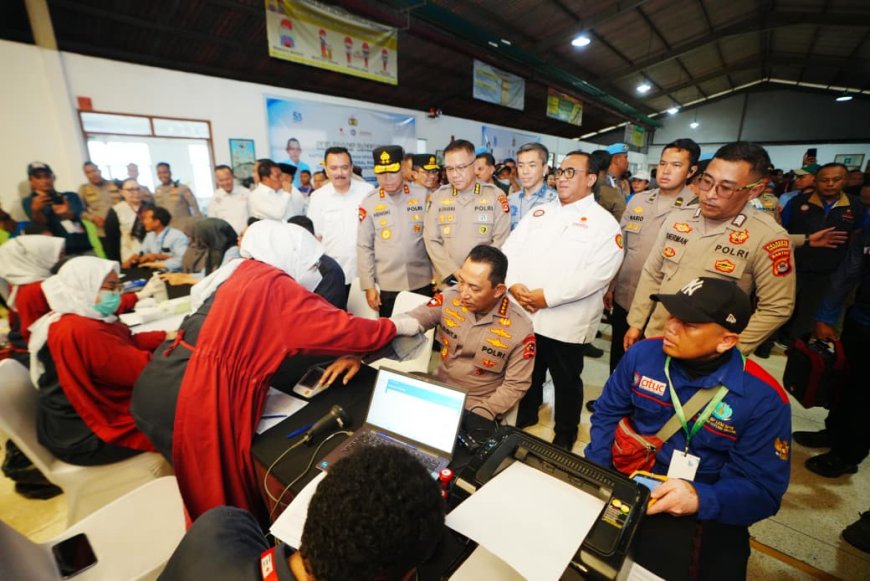 Donor Darah Jadi Momen Kapolri di HUT KSPSI ke-53