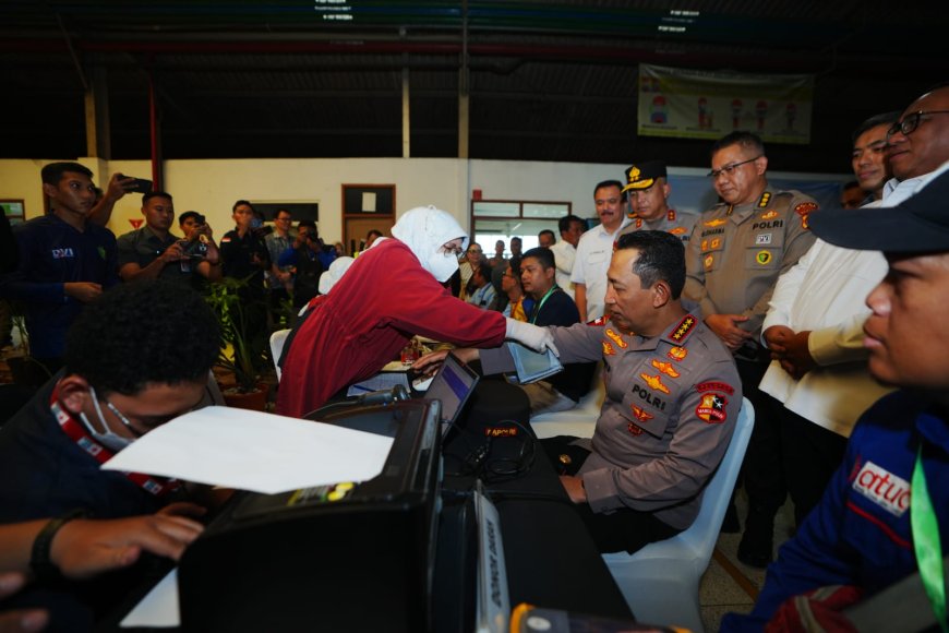 Kapolri Hadiri HUT ke-53 KSPSI Sekaligus Donor Darah