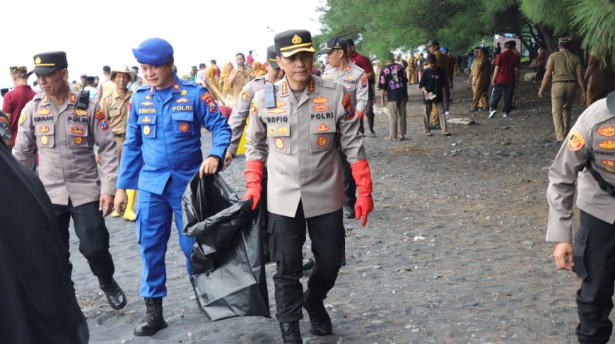Polresta Banyuwangi Kawal Lingkungan Wisata Tetap Bersih dan Kondusif