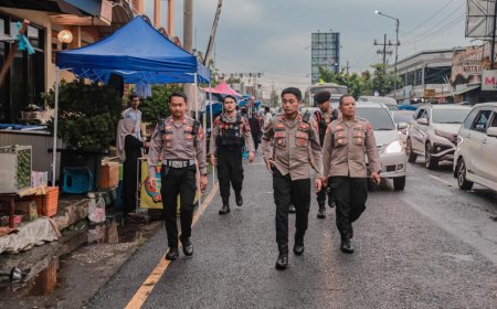 Polres Jember Kawal Haul Habib Sholeh di Tanggul