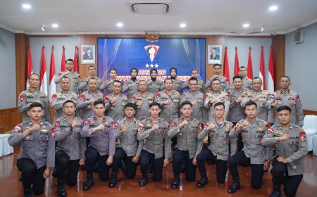 Brimob Dukung Penuh Timnas, 21 Personel Tampil di Indoor Skydiving Dunia 2026