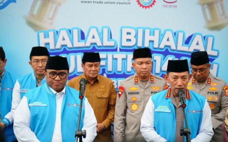Momen Halal Bihalal, Kapolri Pererat Kebersamaan dengan Buruh
