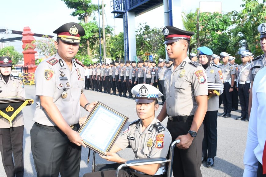Aksi Tegas Bripda Sakti Hentikan Bus Tuai Penghargaan