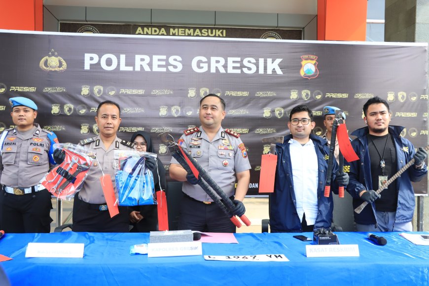 Polres Gresik Amankan Komplotan Residivis Pencuri Kabel PLN Lintas Daerah   