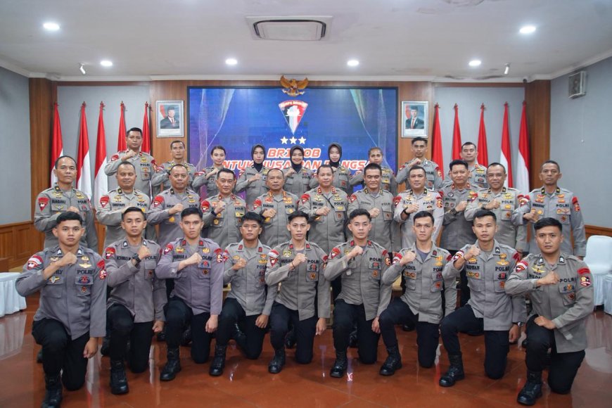 Timnas Indonesia Diperkuat 21 Brimob di Event Indoor Skydiving Dunia 2026 di Prancis